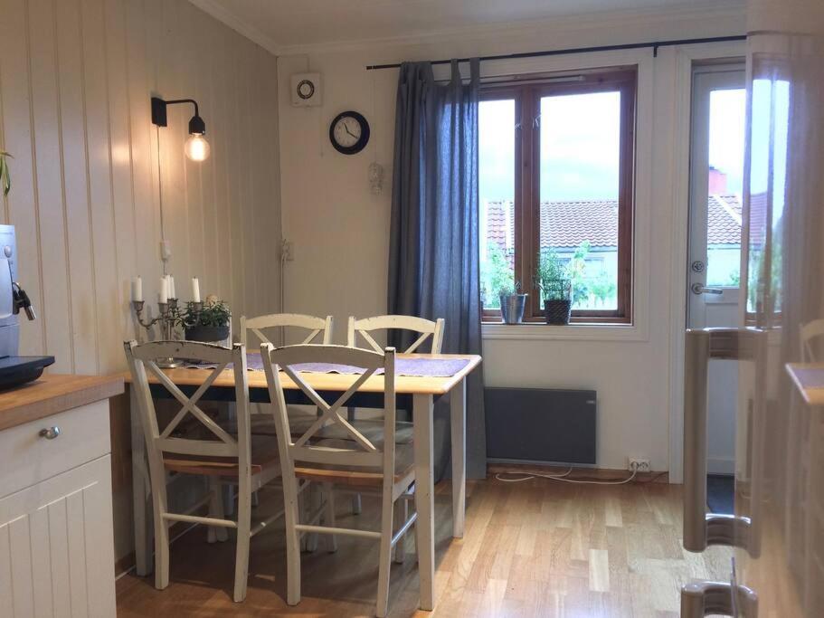 크리스티안산 Cosy Flat For 4 Persons 아파트 외부 사진